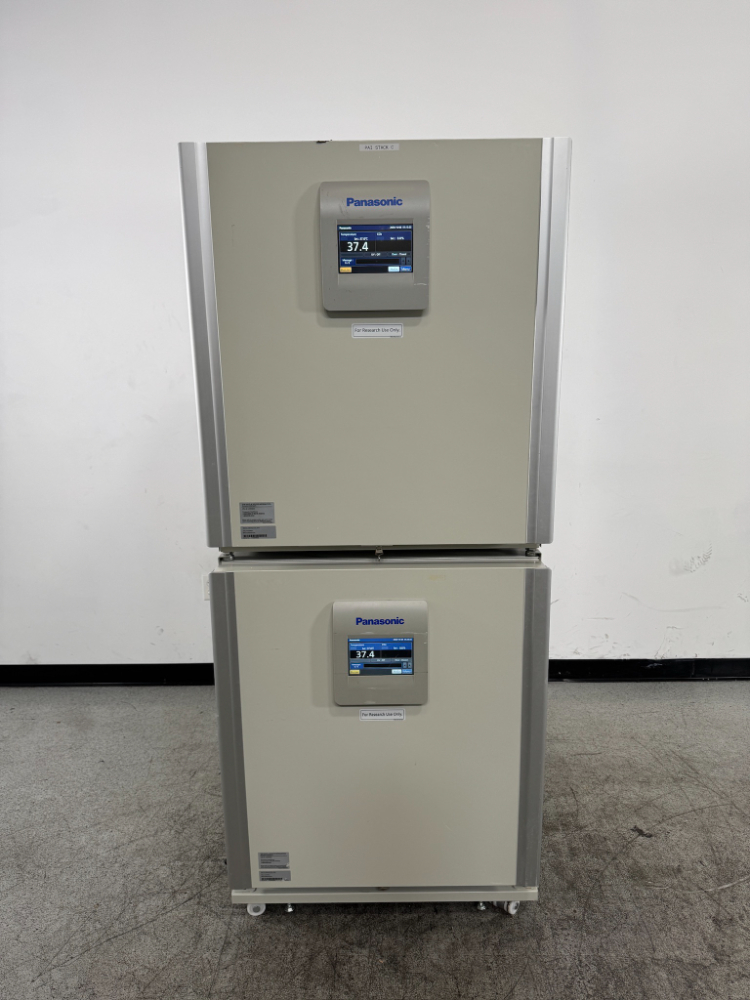 Image of Panasonic Doublestack CO2 Incubator